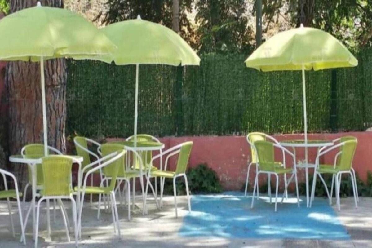 Hostal Aravaca Garden Madri Exterior foto